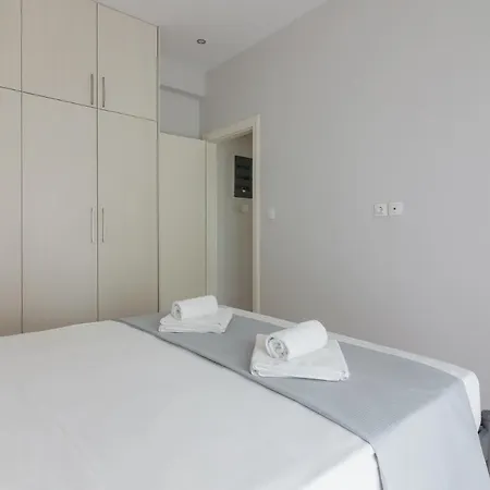 Modern One Bedroom In Nea Smirni Athens