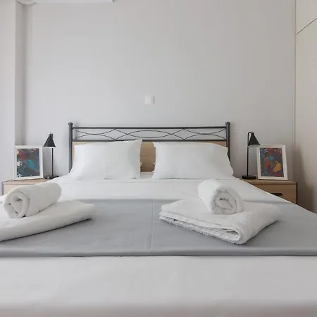 Modern One Bedroom In Nea Smirni