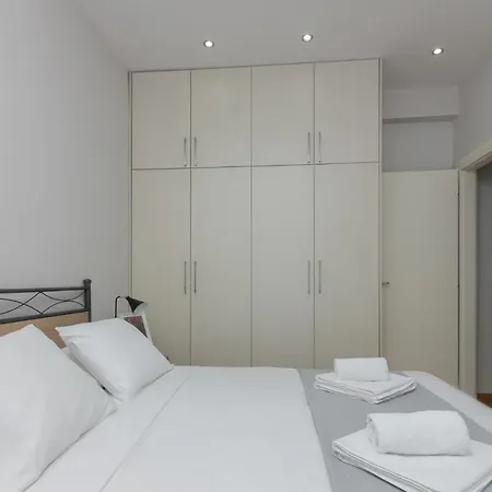 Modern One Bedroom In Nea Smirni Athens