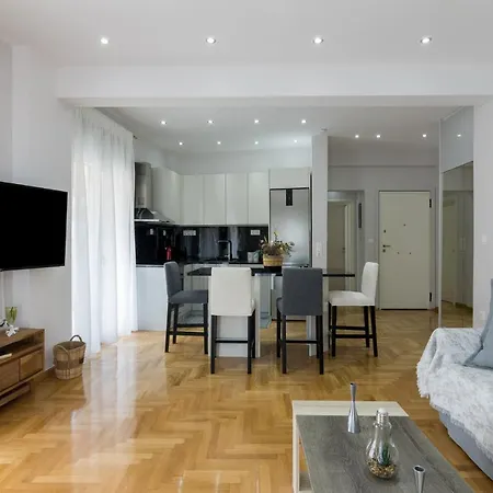 Modern One Bedroom In Nea Smirni Athens